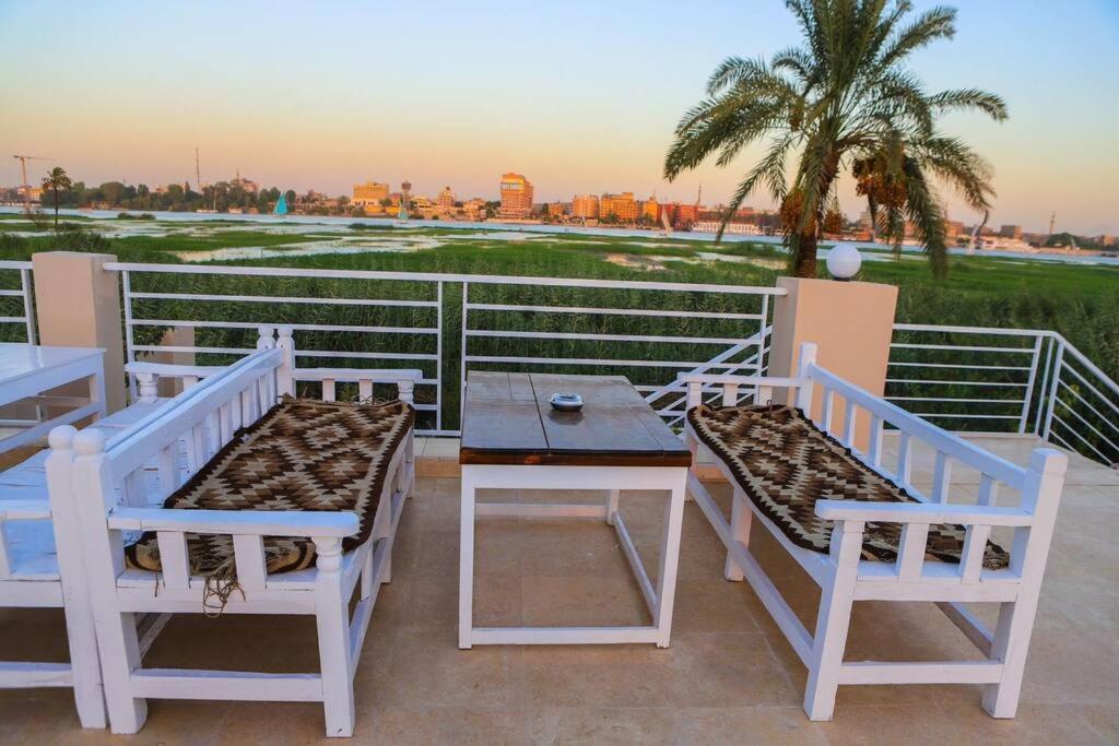 Royal Nile Villa - Nile View Apartment 1 Luksor Dış mekan fotoğraf
